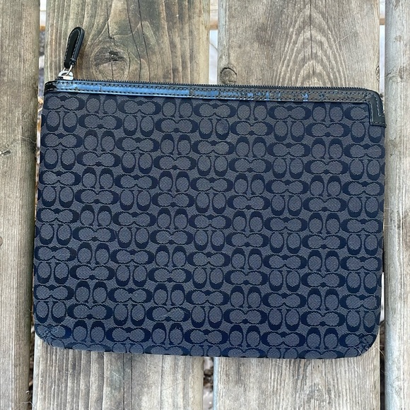 COACH Black and Gray Signature Canvas iPad / Tablet Case  Black and Gray Padded - Picture 2 of 8